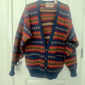 Vintage RIVER TRADER Merino Wool Sweater with wooden buttons M